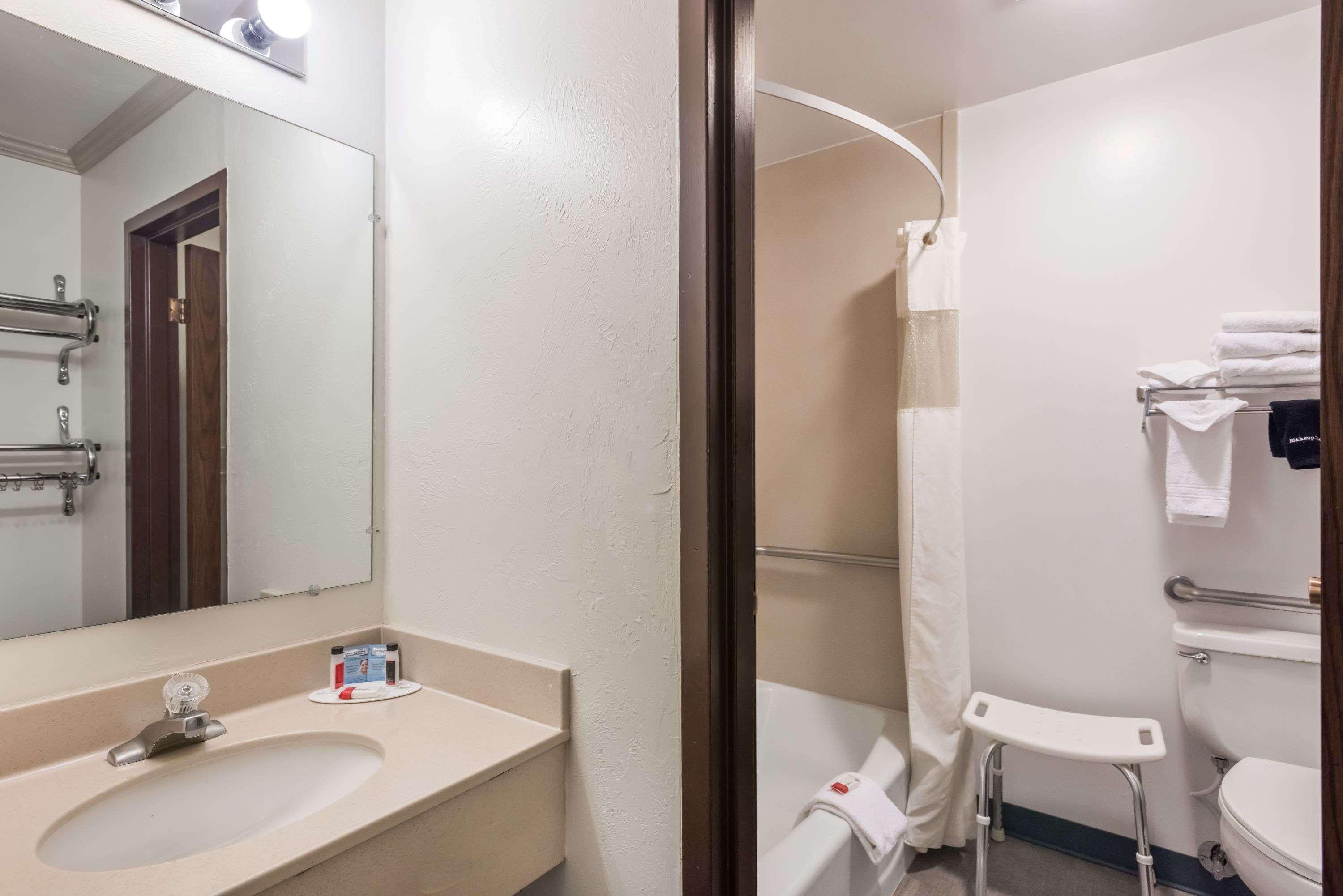 Travelodge By Wyndham Livingston Zewnętrze zdjęcie