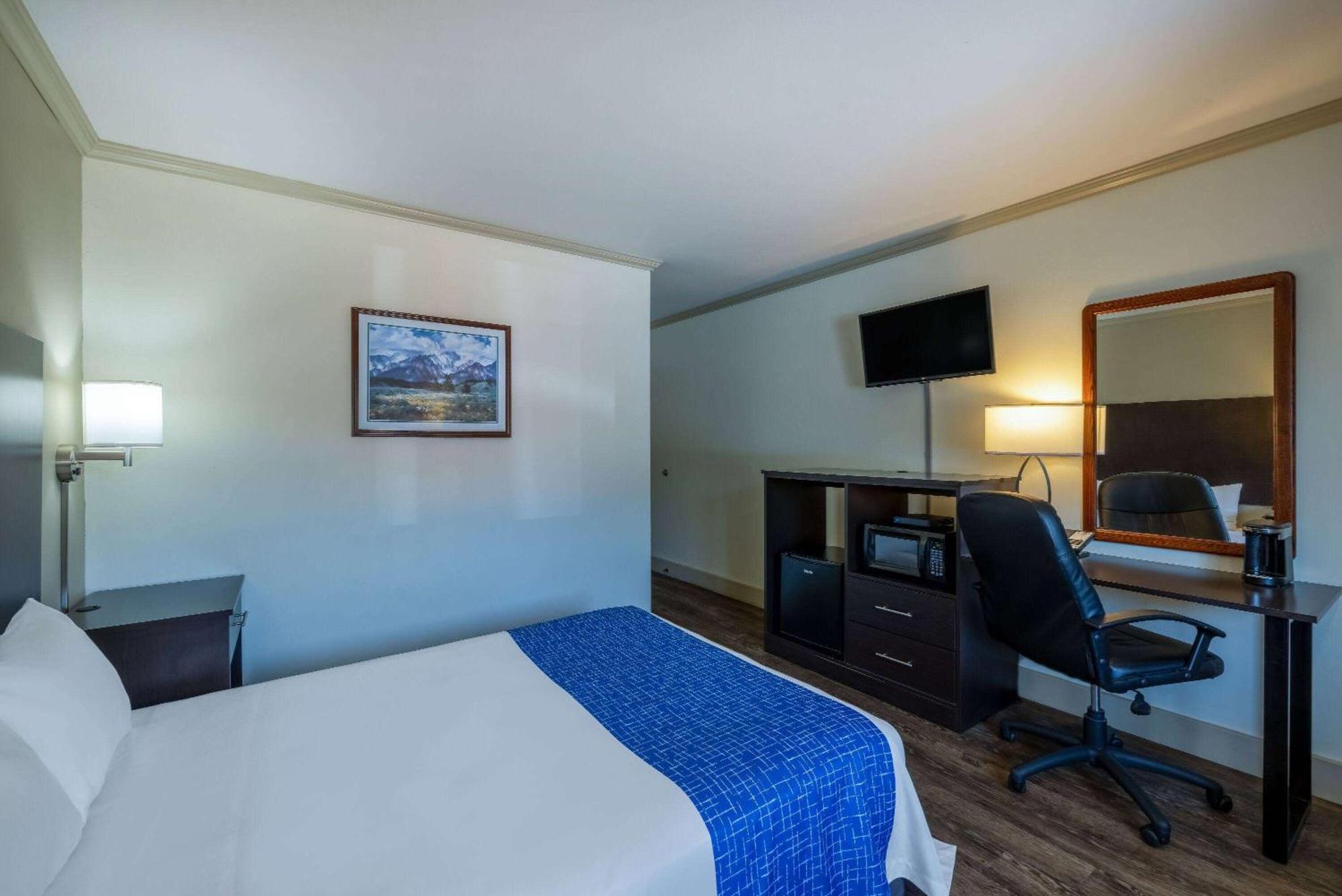 Travelodge By Wyndham Livingston Zewnętrze zdjęcie
